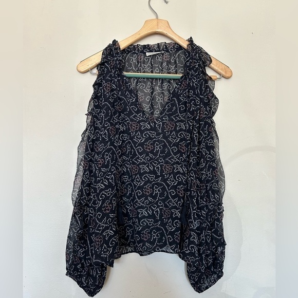 ULLA JOHNSON 100% Silk Long keyhole Sleeve V-Neck Top Blouse lightweight Size 4 - Picture 2 of 10